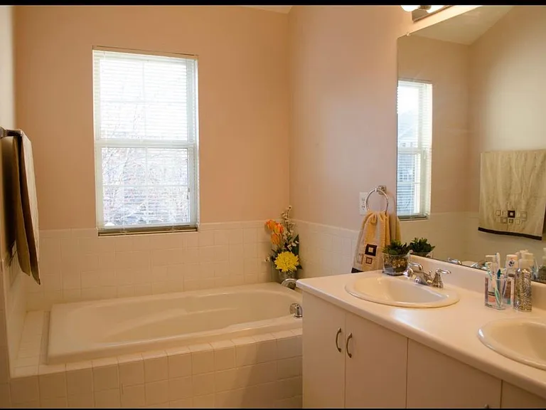 16 Prescott Ct — Photo 6