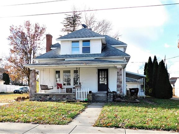 4th image of 39 Sawmill Ln