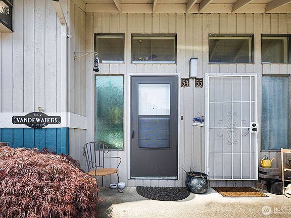 4th image of 3435 Auburn Way S #54