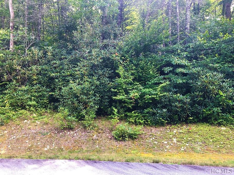 2nd image of E213 Rainbow Falls Trl
