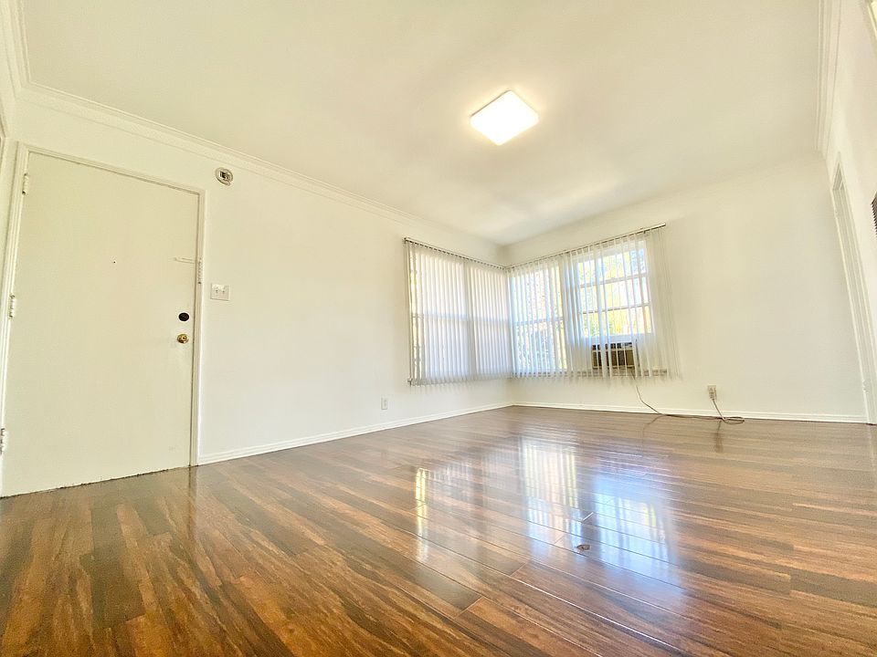 1st image of 1519 N Laurel Ave APT 7