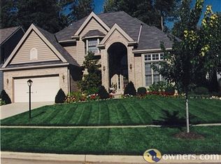 19280 Timber Creek Cir, Strongsville, OH