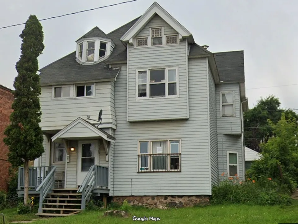 205 E 3rd St #1