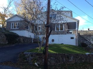 956 Kinzley Ct, Staunton, VA 24401