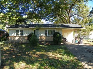 114 College St, Parkin, AR 72373