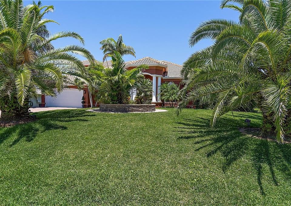 1st image of 3566 Lucia Dr