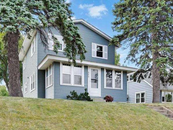 353 E Main St, Waconia, MN 55387