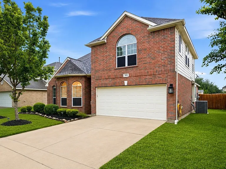 5106 Westwood Pines Dr — Photo 2