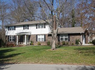 8613 Barbee Ln, Knoxville, TN 37923