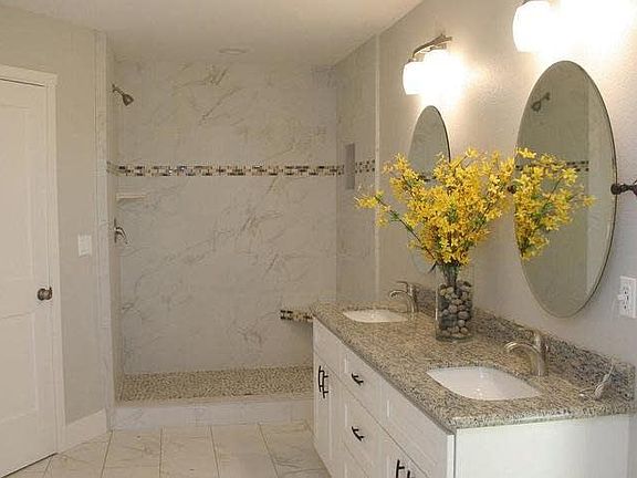 Master bath Walk-In Shower