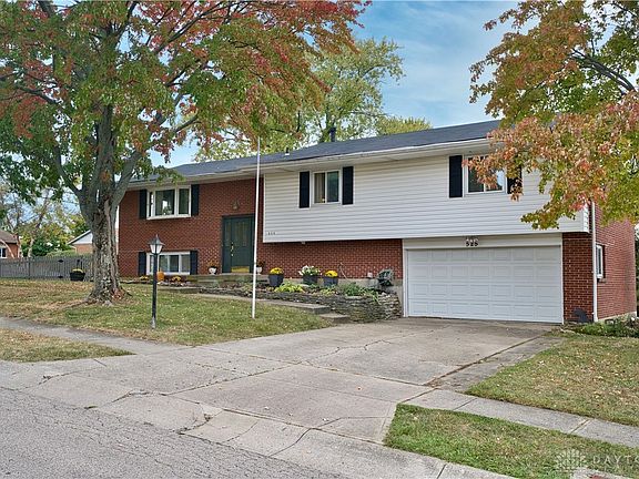 2nd image of 525 Lindsey Ave