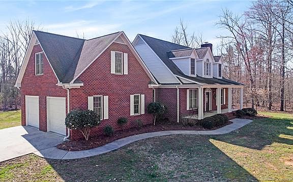 2nd image of 1300 Dutch Rd
