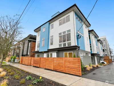 1149 B NW 56th Street, Seattle, WA, 98107
