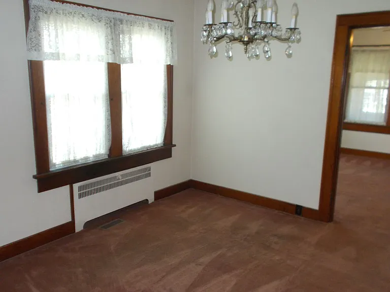 3611 Chester Blvd — Photo 10