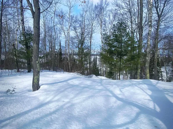 1744 Shore Rd, Bayfield, WI 54814