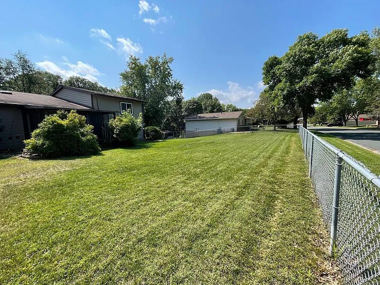 Large yard is perfect for picnics, celebrations, and large pets.