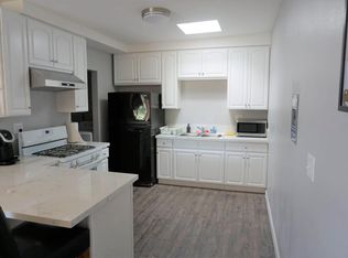 16911 Newland St APT D, Huntington Beach, CA 92647