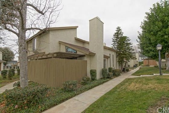 2nd image of 1974 E Lynwood Dr #11