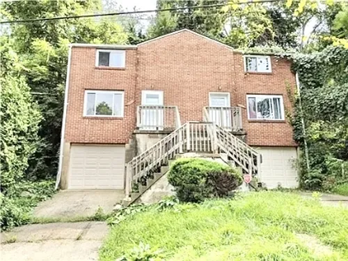 2020 Lindsay Rd Photo 1