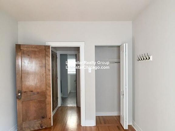 4th image of 1435 W Lunt Ave #1G