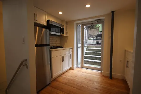 Rented by Highline Residential | media 8