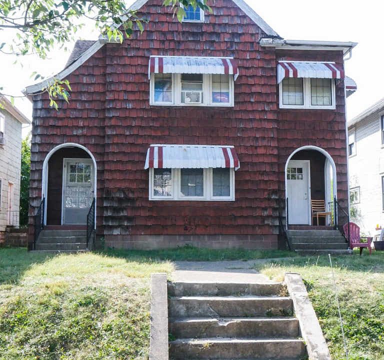 2nd image of 61-63 N Huron Ave