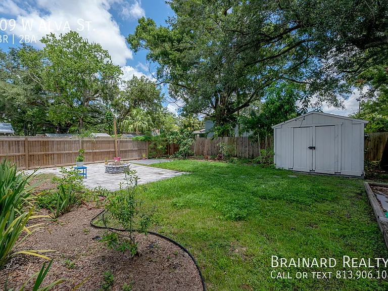 309 W Alva St — Photo 29