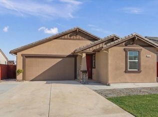 925 Klamath Way, Hollister, CA 95023