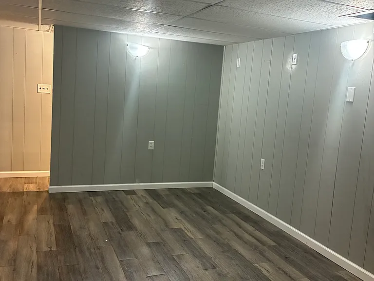 1717 E Ewing Ave — Photo 18