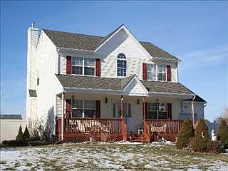 1st image of 67 E Greentree Dr