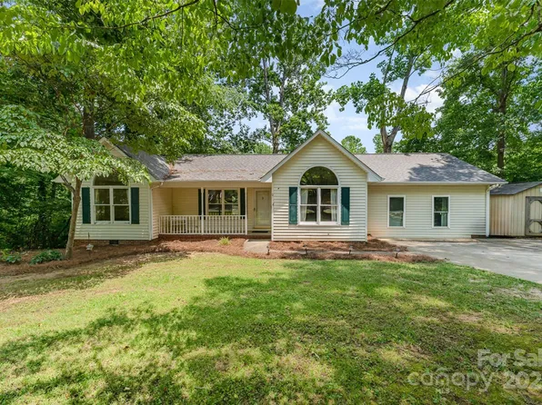 123 General Pemberton St, Stanley, NC 28164