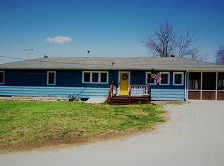 604 N G St, Herington, KS 67449