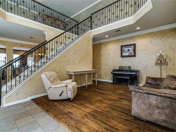 4th image of 3001 Prestonwood Dr