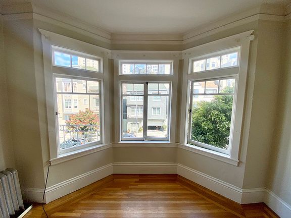 5th image of 2737 Polk St APT 4