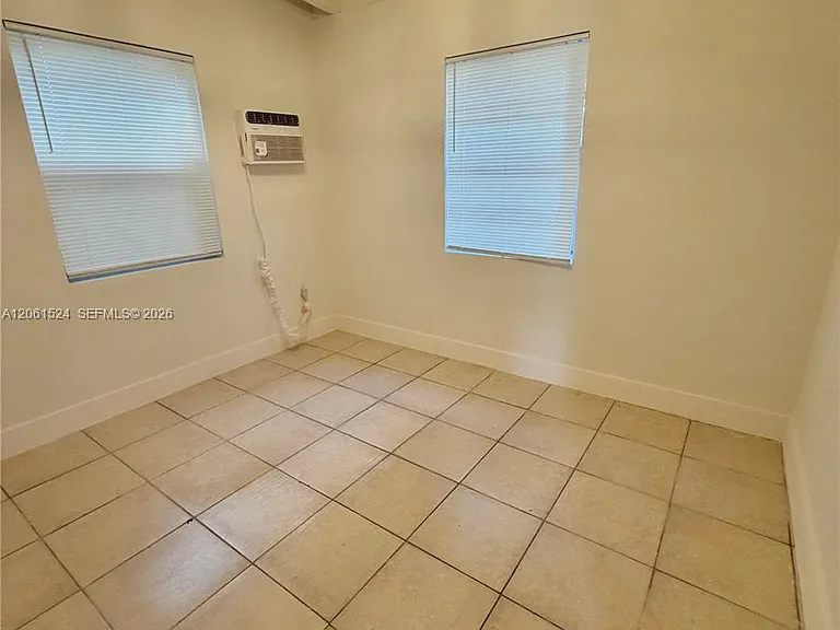 6110 Monroe St — Photo 12
