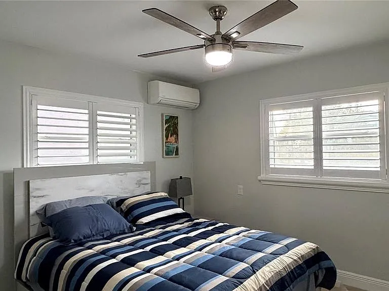 3435 Overlook Dr NE — Photo 30