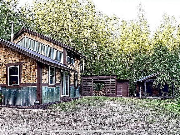 3rd image of 7542 County Road 422