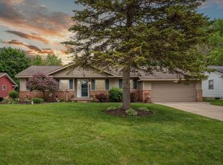 1428 Peachwood Dr, Flint, MI 48507