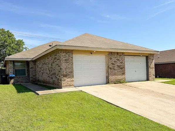 1906 San Rafael St, Fort Worth, TX 76134
