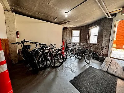 195 Winthrop Rd #3 — Photo 7