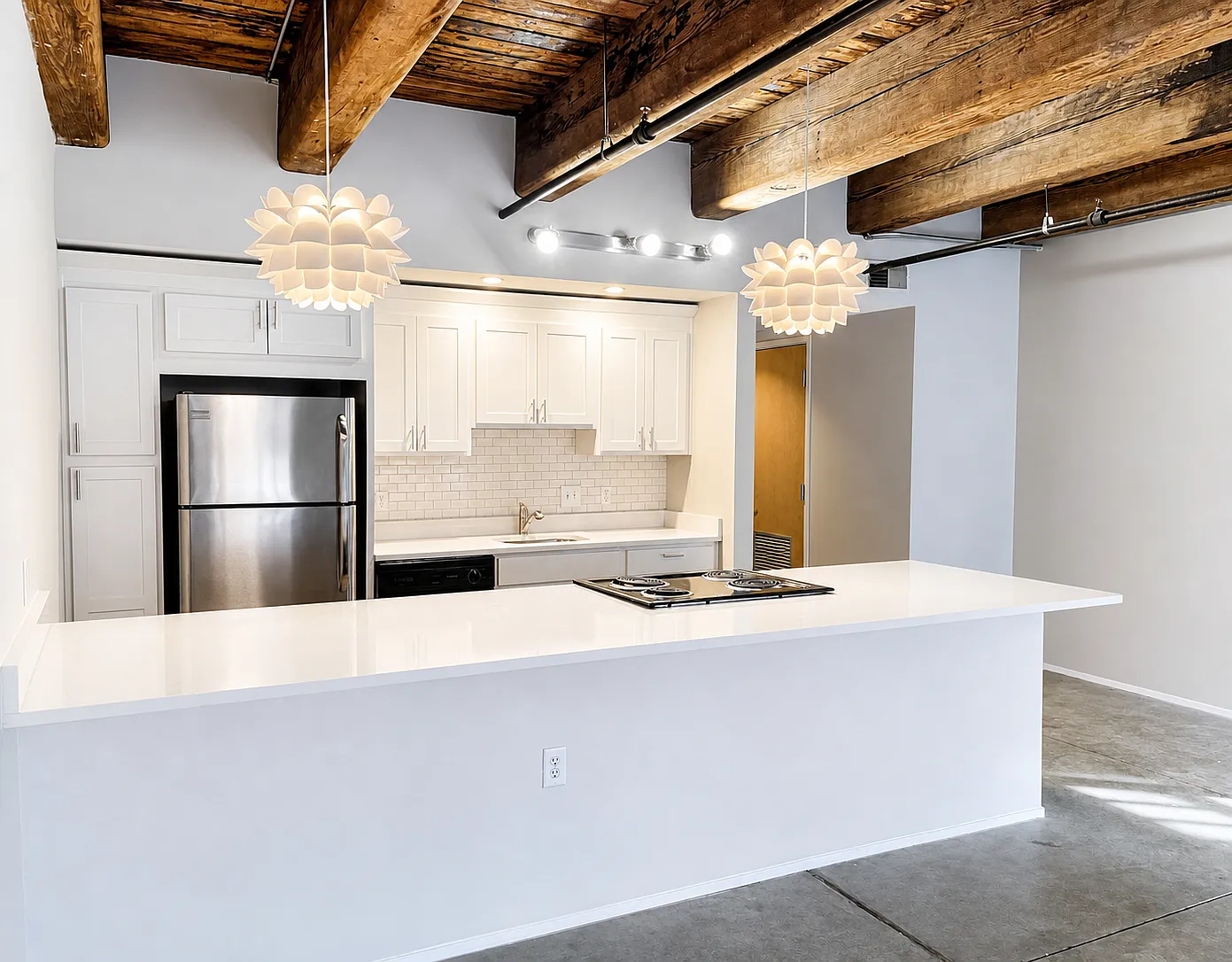 1 bed, 755 sqft, $1,875 — Photo 3