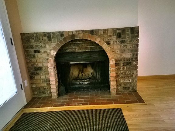 5th image of 2644 S 226th St APT D102
