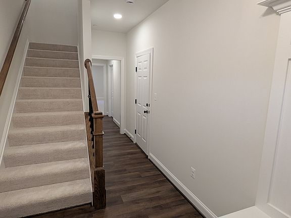 4th image of 23688 Dragonfly Ln