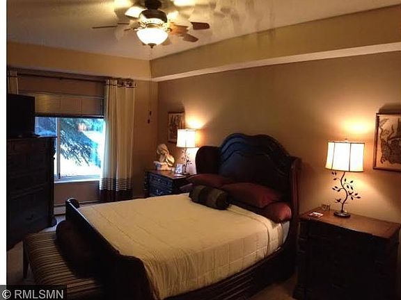 3rd image of 7520 Edinborough Way APT 2107