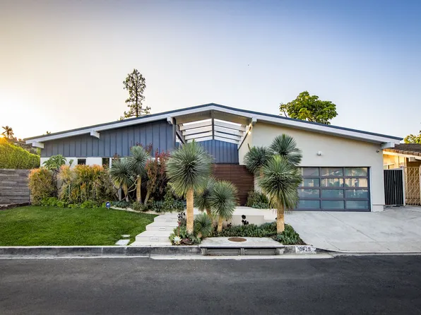 10829 Alta View Dr, Studio City, CA 91604