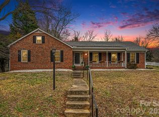 439 Bass Ln, Charlotte, NC 28270