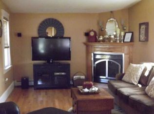 106 Caporal St, Cranston, RI 02910