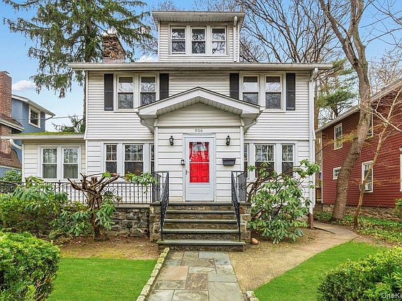 2nd image of 306 Hutchinson Boulevard