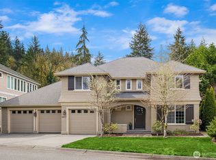 8207 154th Ave SE, Newcastle, WA 98059