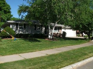 2000 S Telulah Ave, Appleton, WI 54915